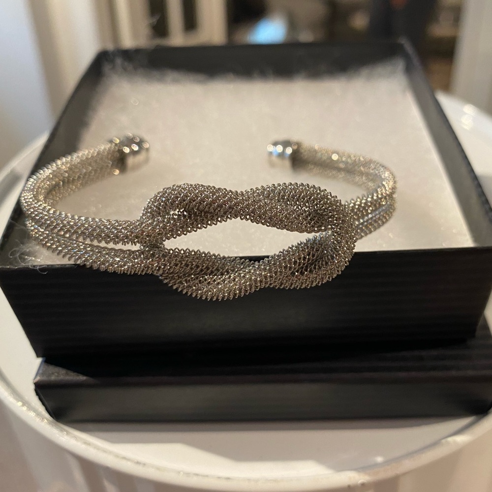 PAPER STORE | WEDDING | TIE THE KNOT BRACELET